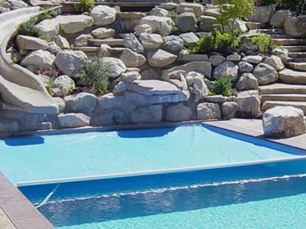 Best Pool Fence Reviews to Protect your Family 2018