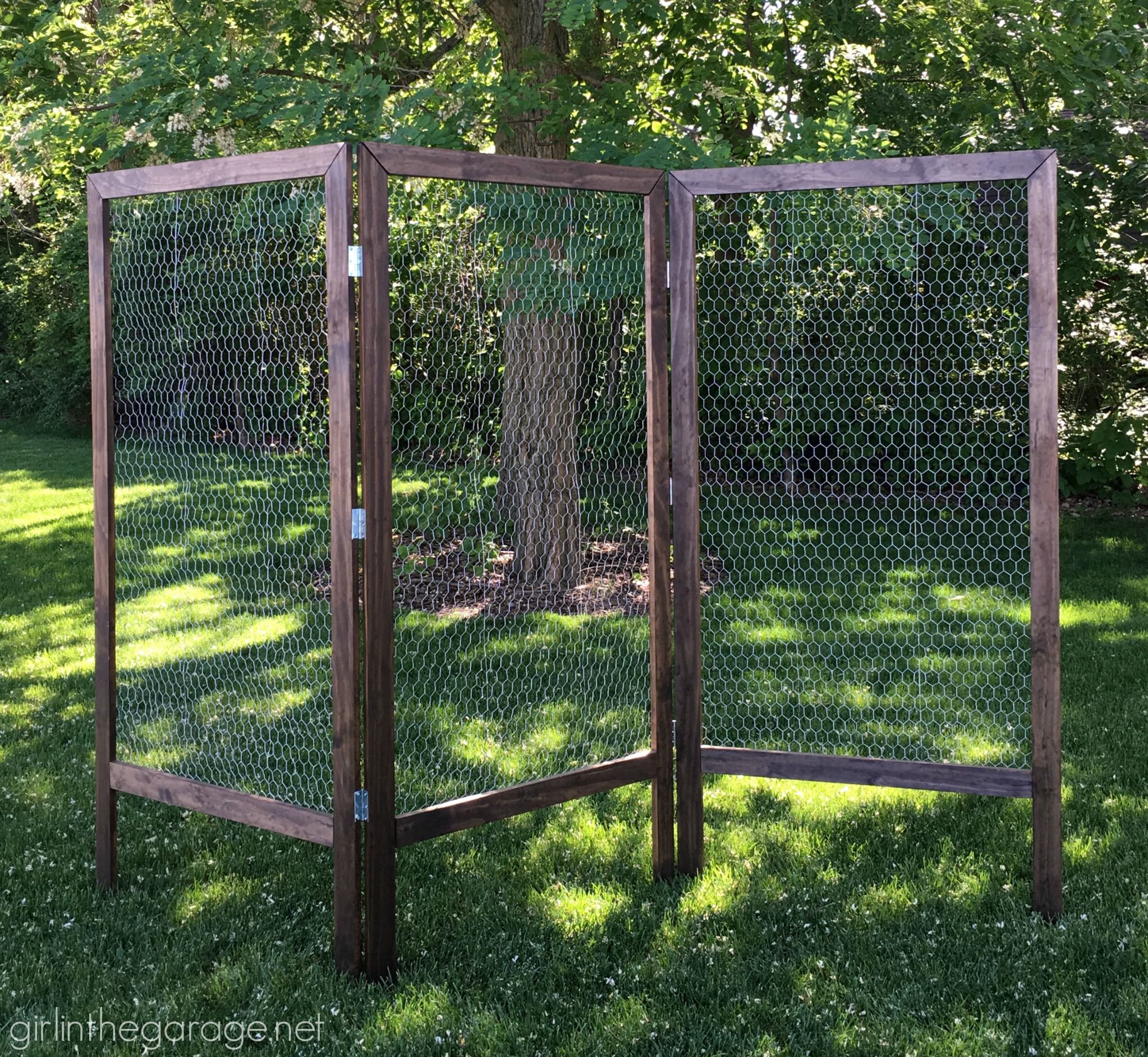 How to Build a Simple Gate With Chicken Wire Hunker